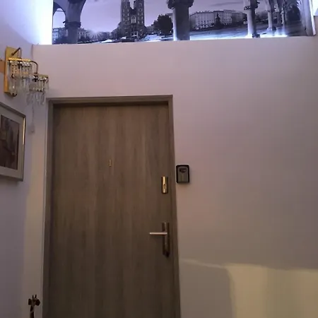 Lägenhetshotell Old Cracow 3*